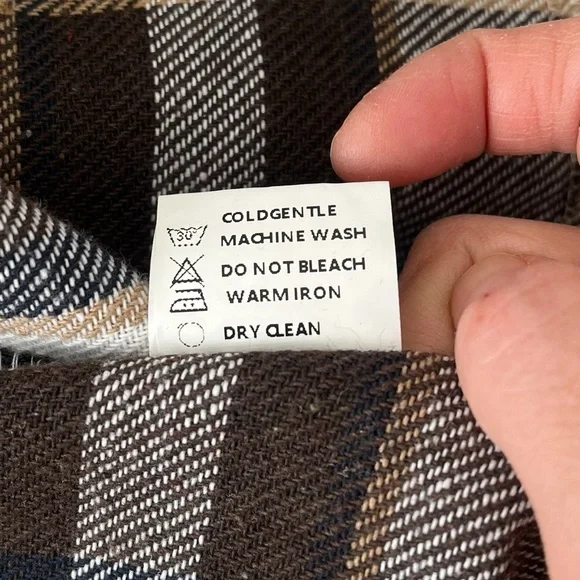 Plaid button up knit over shirt light shacket black orange M - Picture 11 of 11